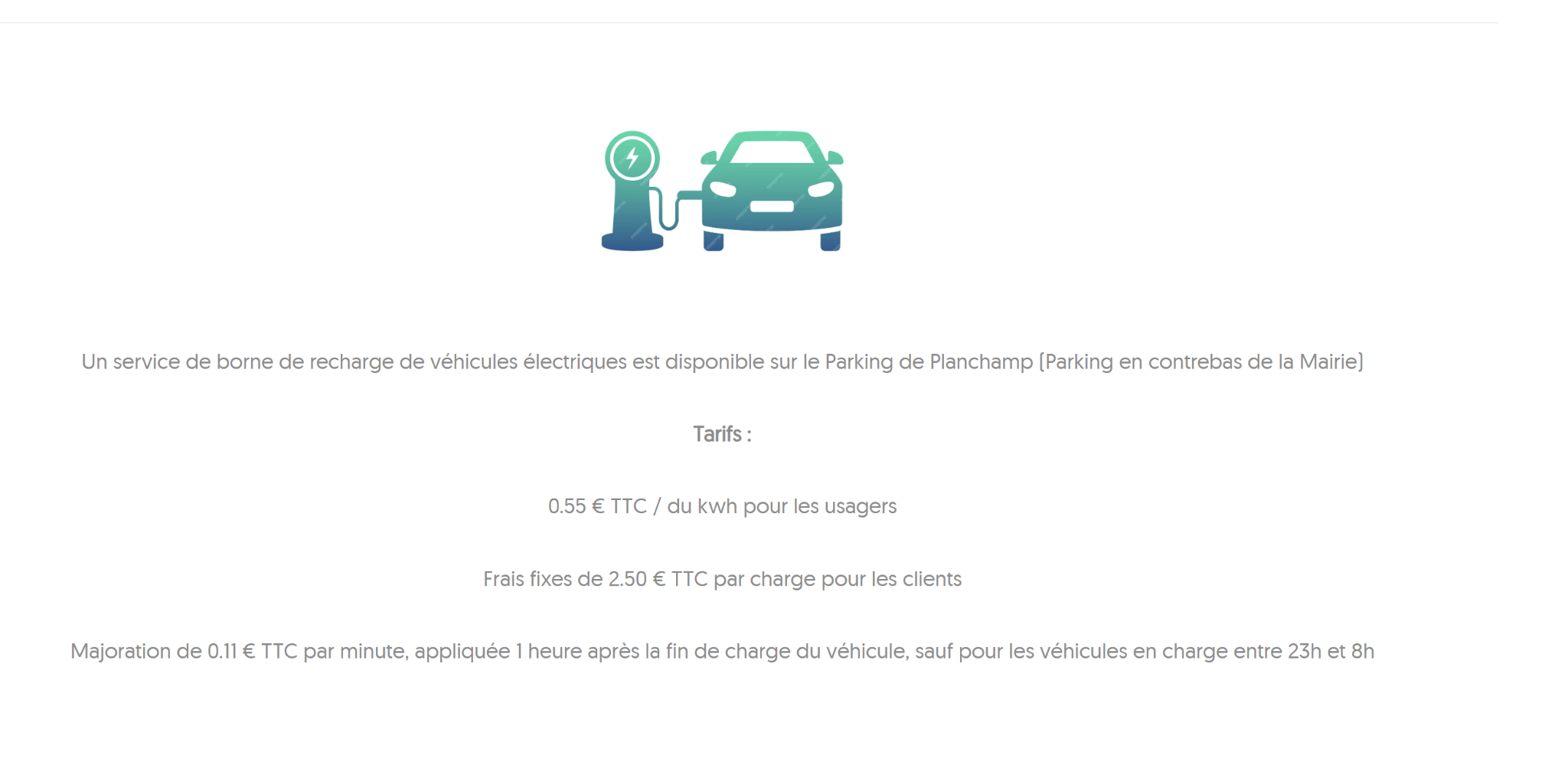 Borne de recharge pour voiture électrique au parking de Planchamp à Champagny-en-Vanoise près du Chalet Alouette